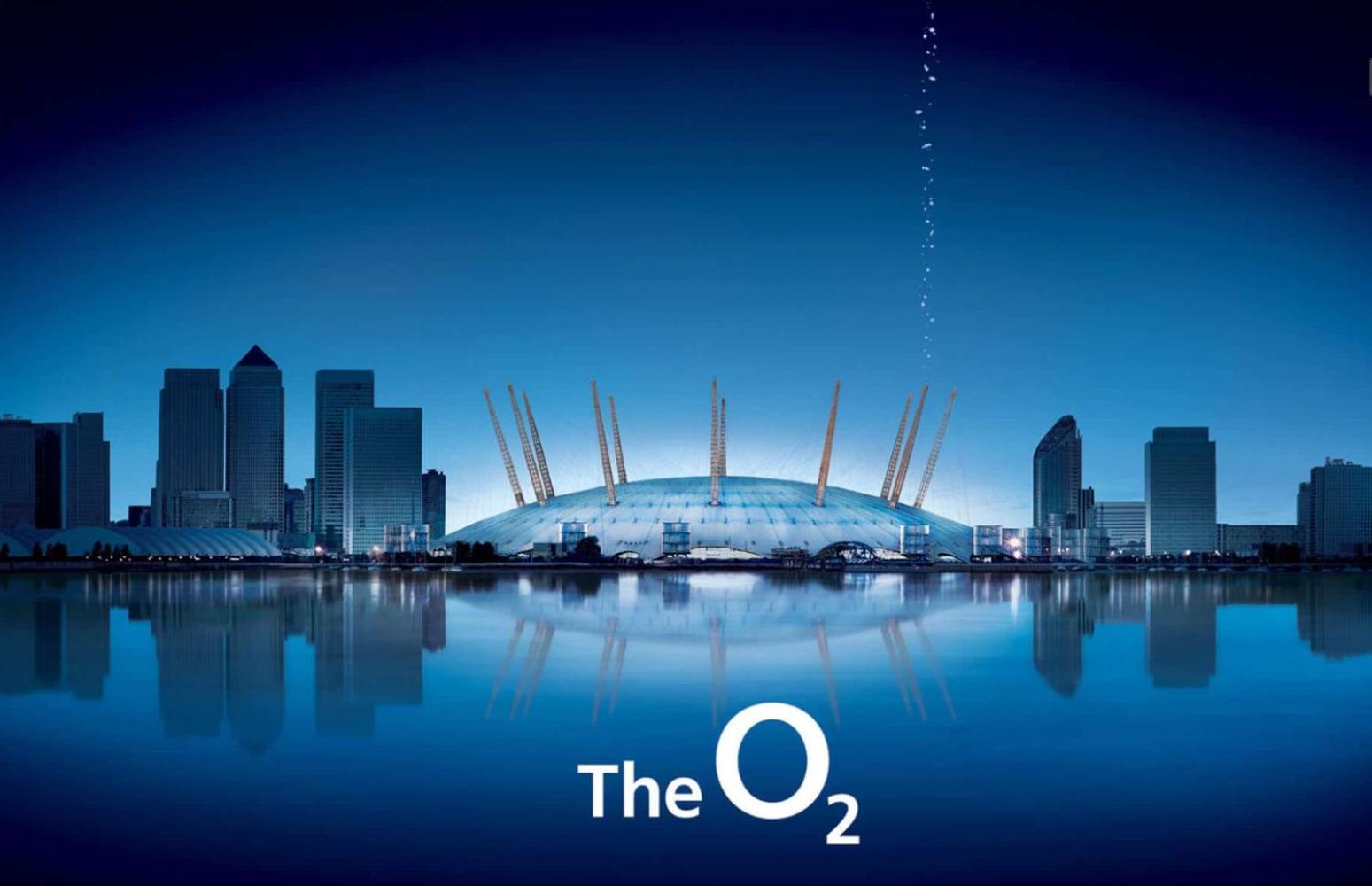 Apartment Space And Comfort, 5 Mins Walk To Tube Station, Shops Easy Access To Excel, O2 Arena And Airport, Free Parking *